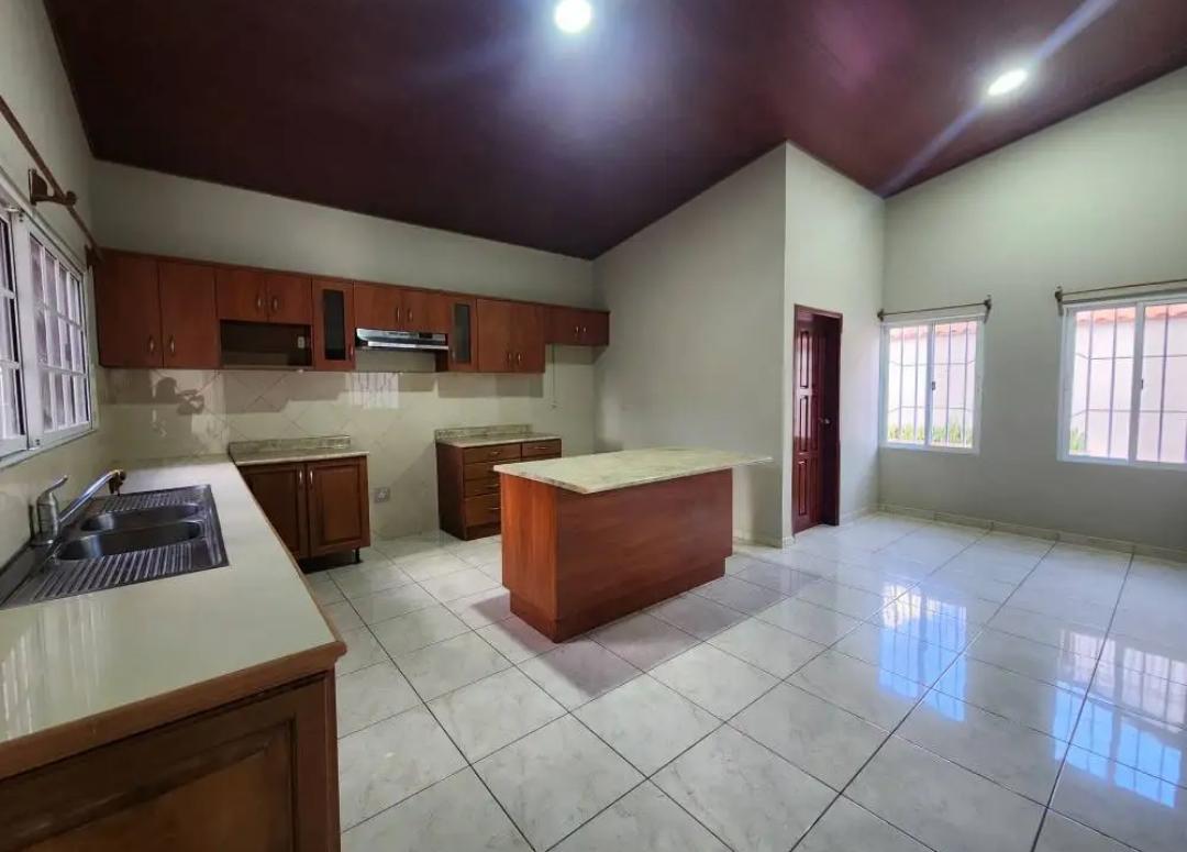 Renta de casa de lujo en Florencia Oeste, Tegucigalpa