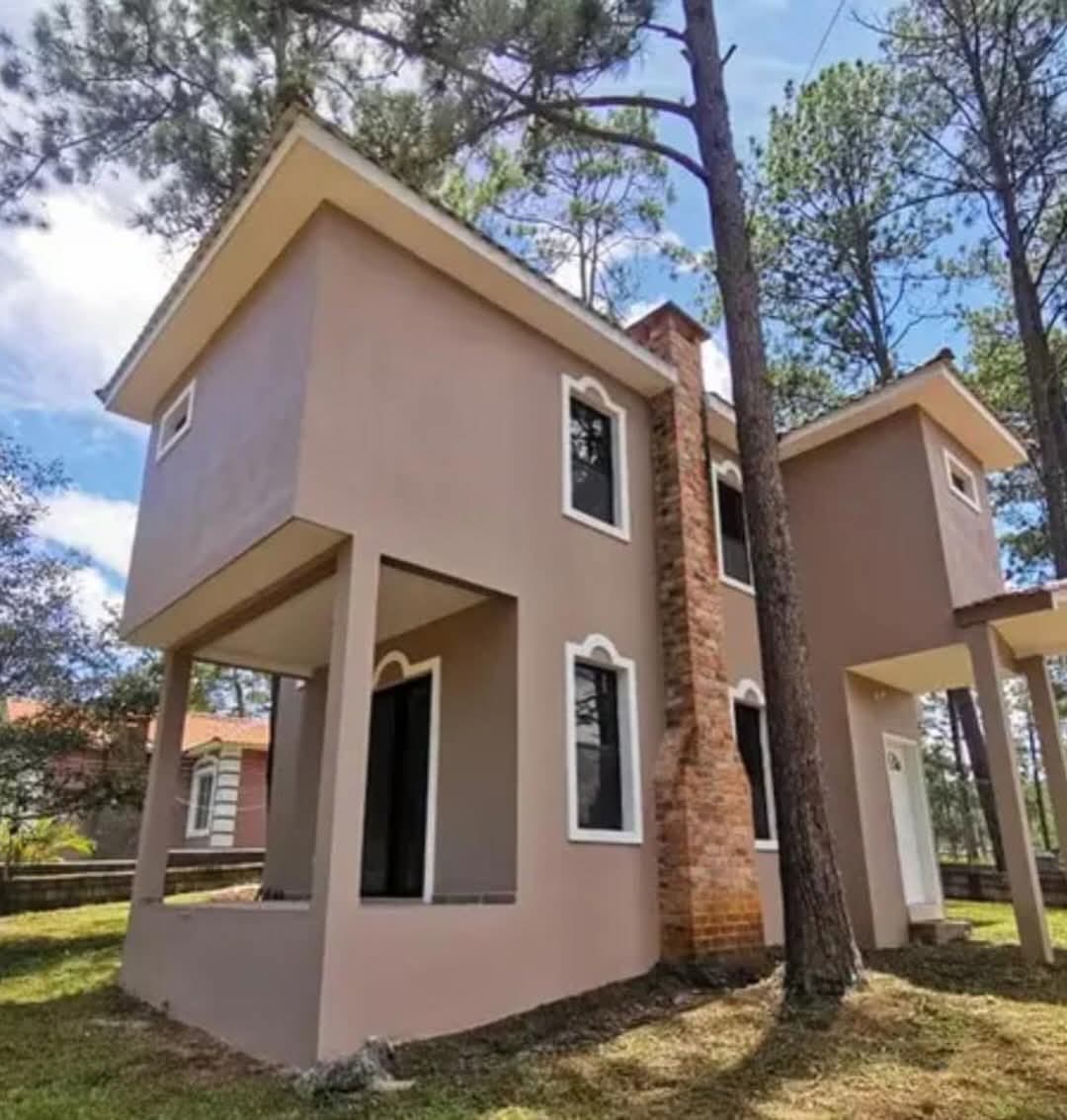 Venta de casa en Villa Pinares, Aldea Las Cañadas, Valle de Ángeles