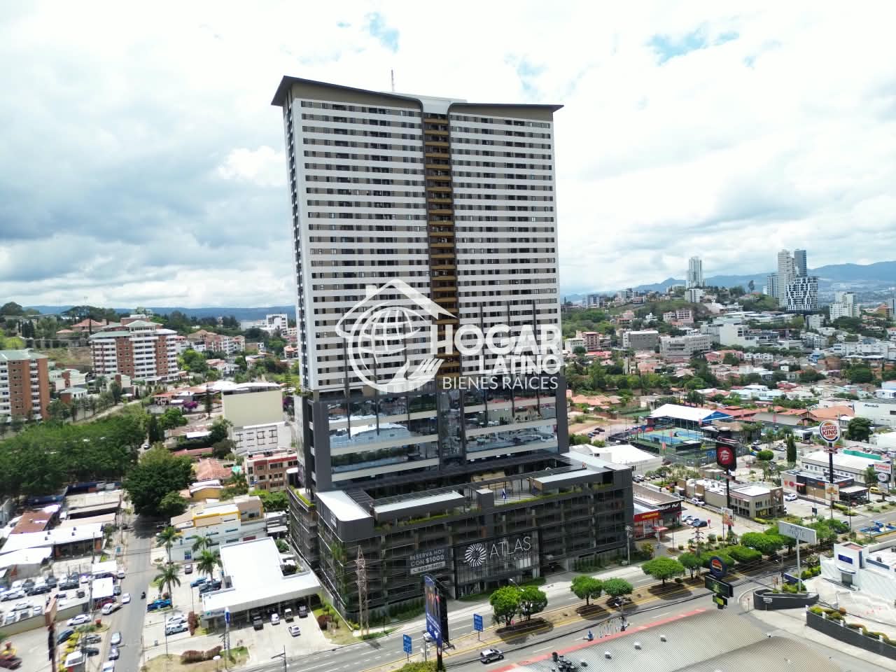 Alquiler de apartamento con estudio en Torre Atlas, Tegucigalpa