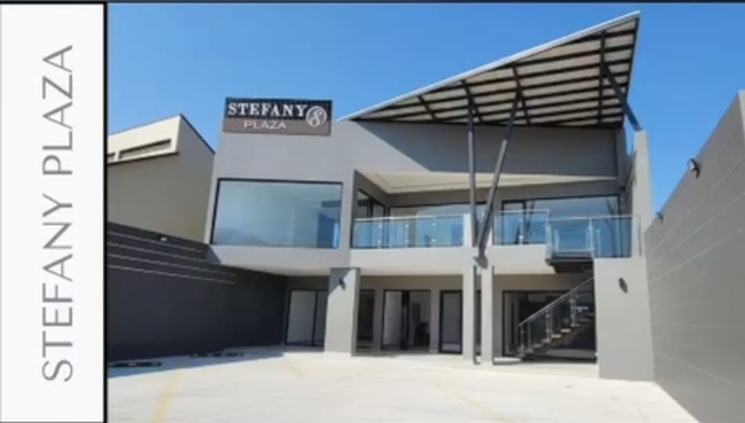 Alquiler de local comercial en Plaza Stefany